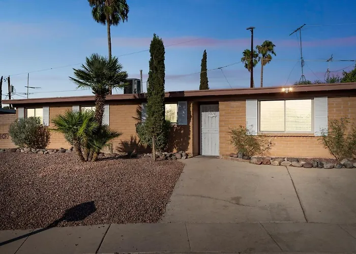 Family-friendly Desert Oasis *