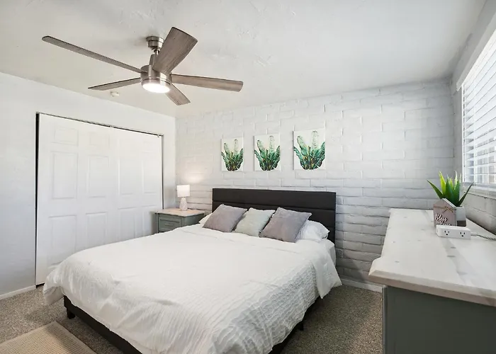 Family-friendly Desert Oasis *